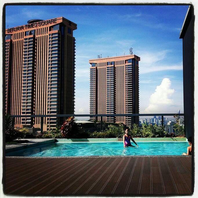 1 Min To Pavilion,klcc & Spacious View,6-7pax Pangsapuri *